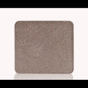 Aveda- petal essence™ single eye color- Aura